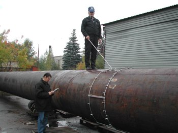 Inspection of gas and oil pipelines by the contact method